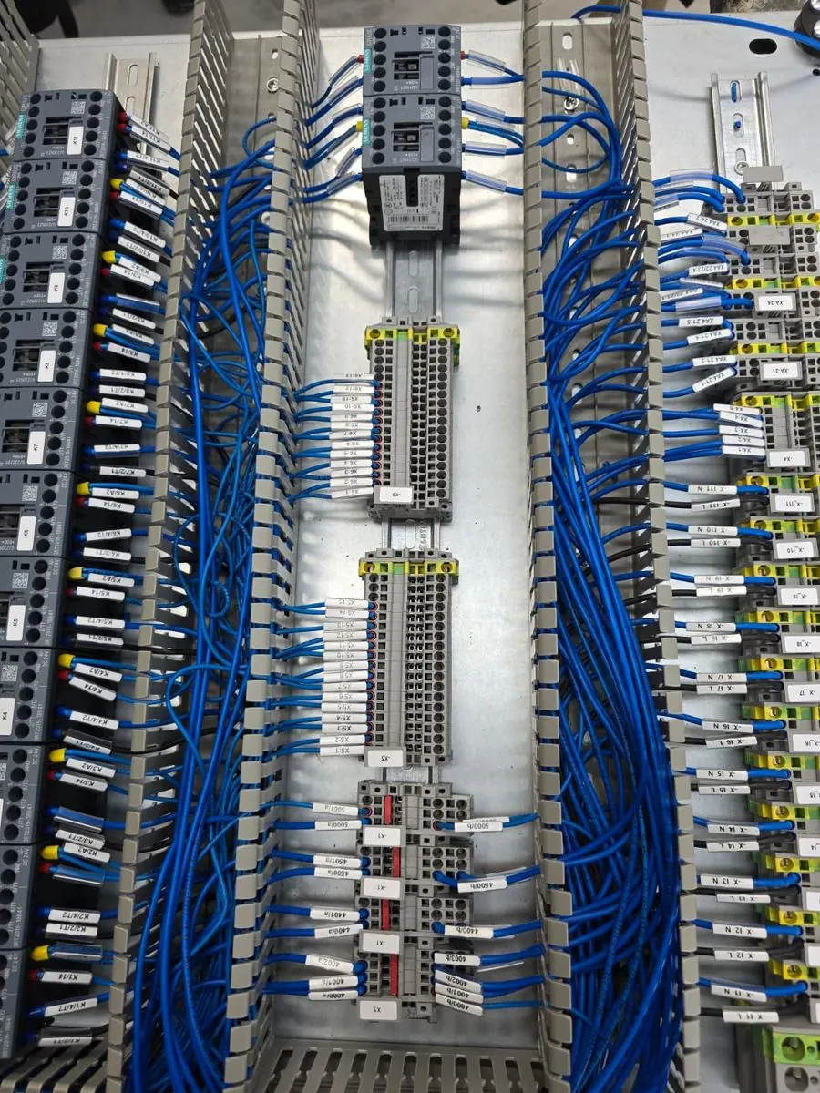 Endüstriyel elektrik panosu kablolama ve etiketleme çalışması – Kocaeli